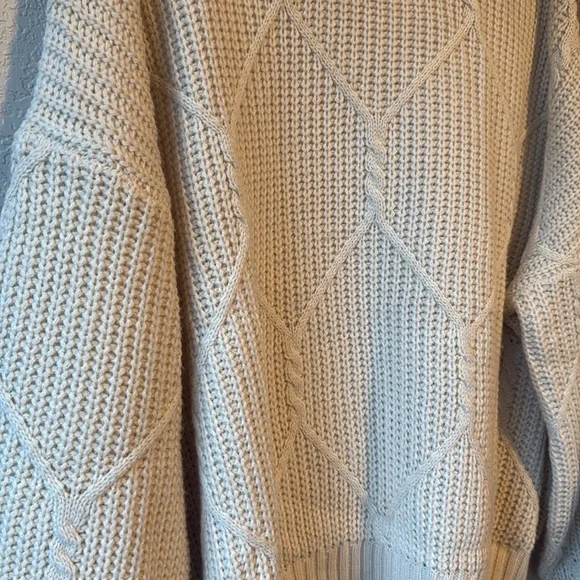 Grey Bandit Logan Sweater - Picture 6 of 9